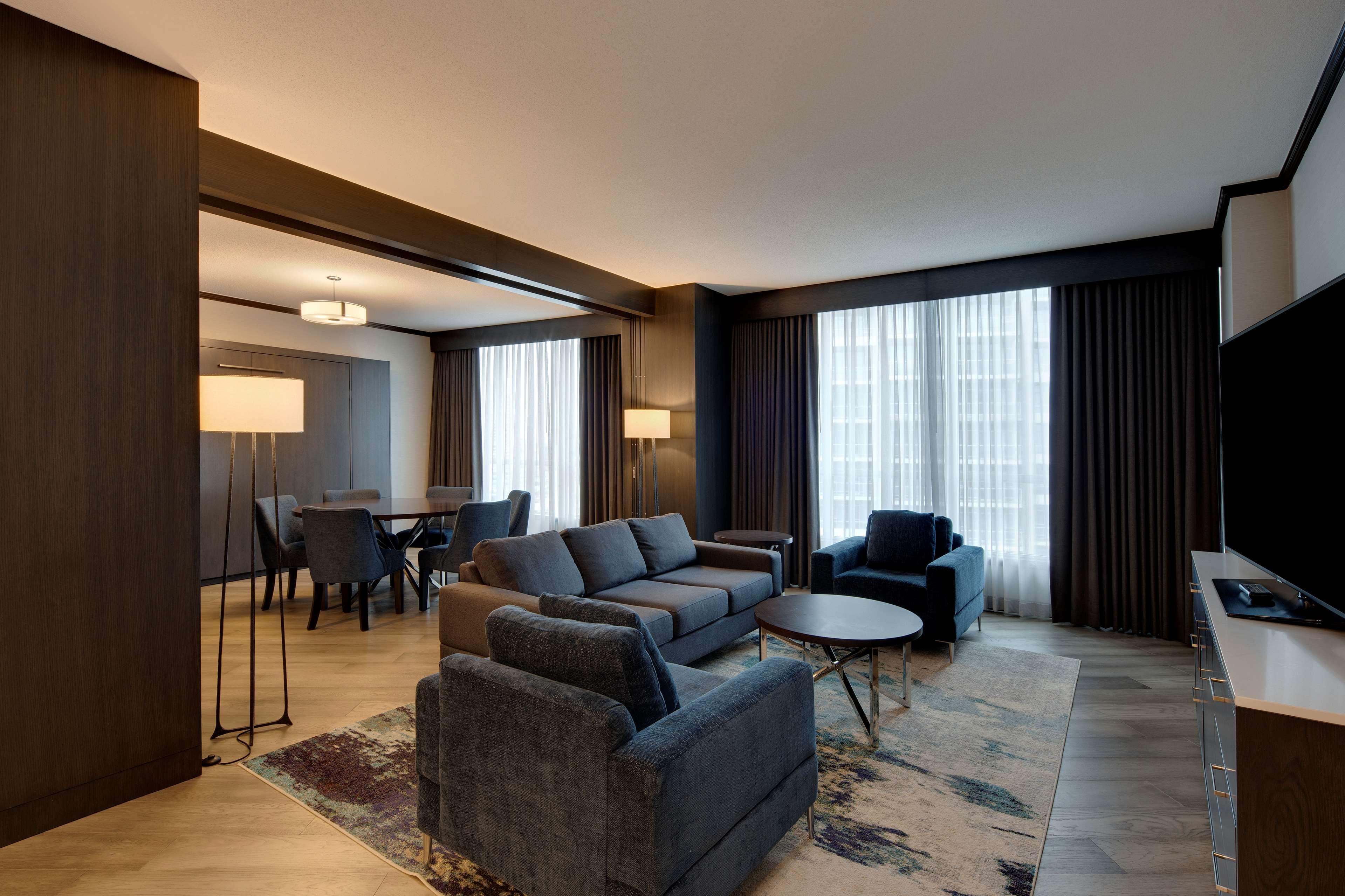 Hilton Vancouver Metrotown Burnaby Eksteriør billede