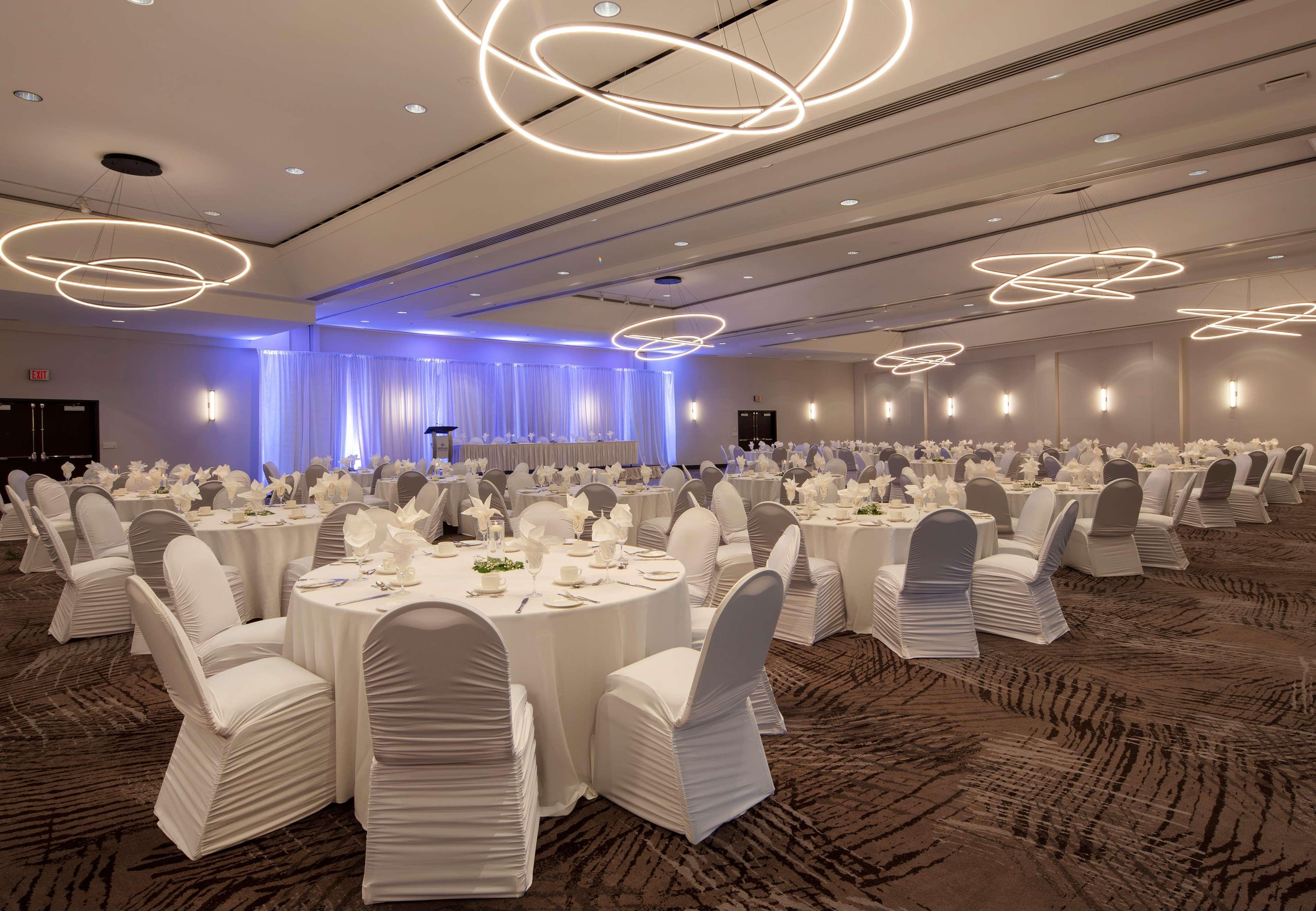 Hilton Vancouver Metrotown Burnaby Eksteriør billede