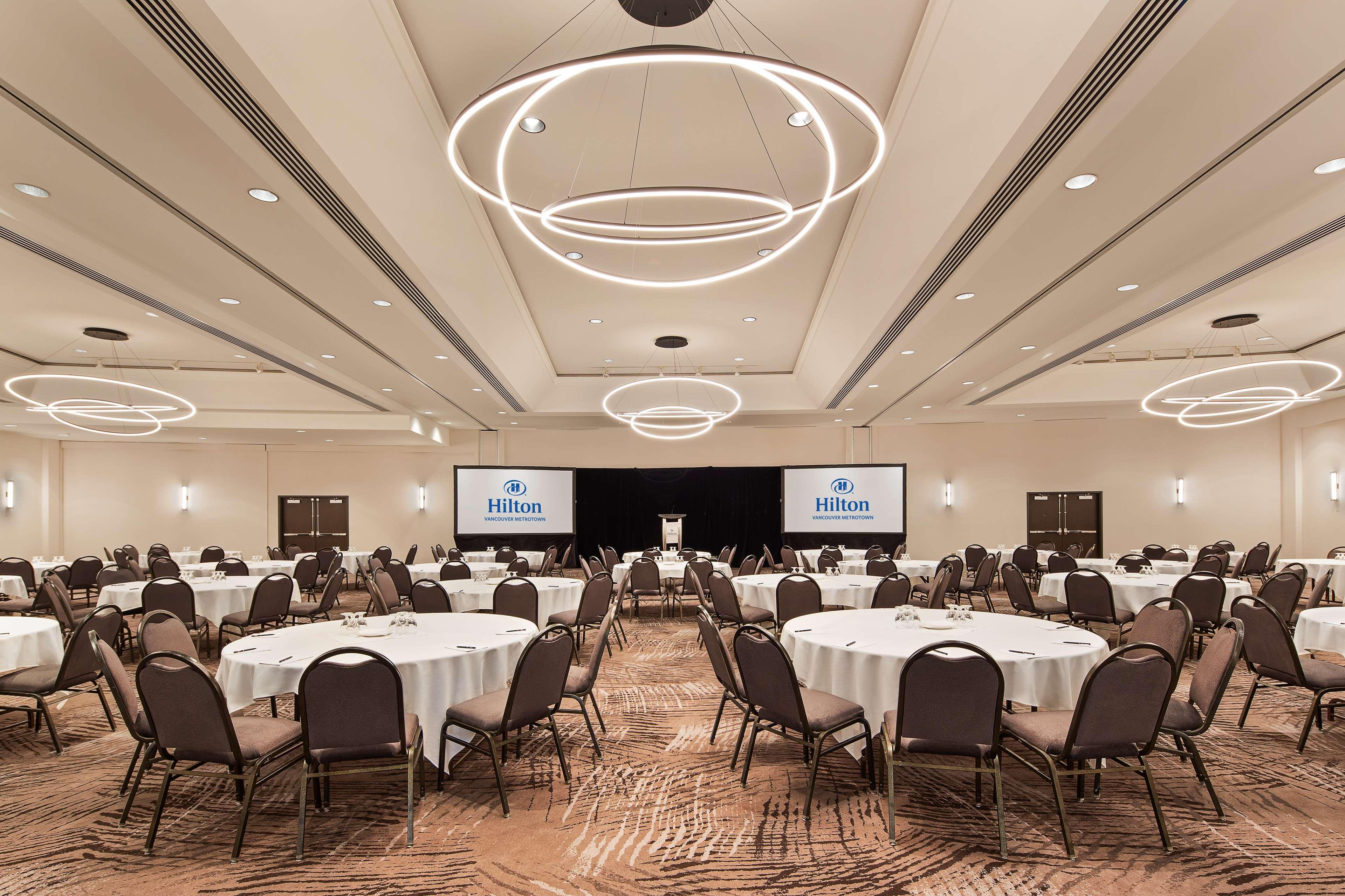 Hilton Vancouver Metrotown Burnaby Eksteriør billede