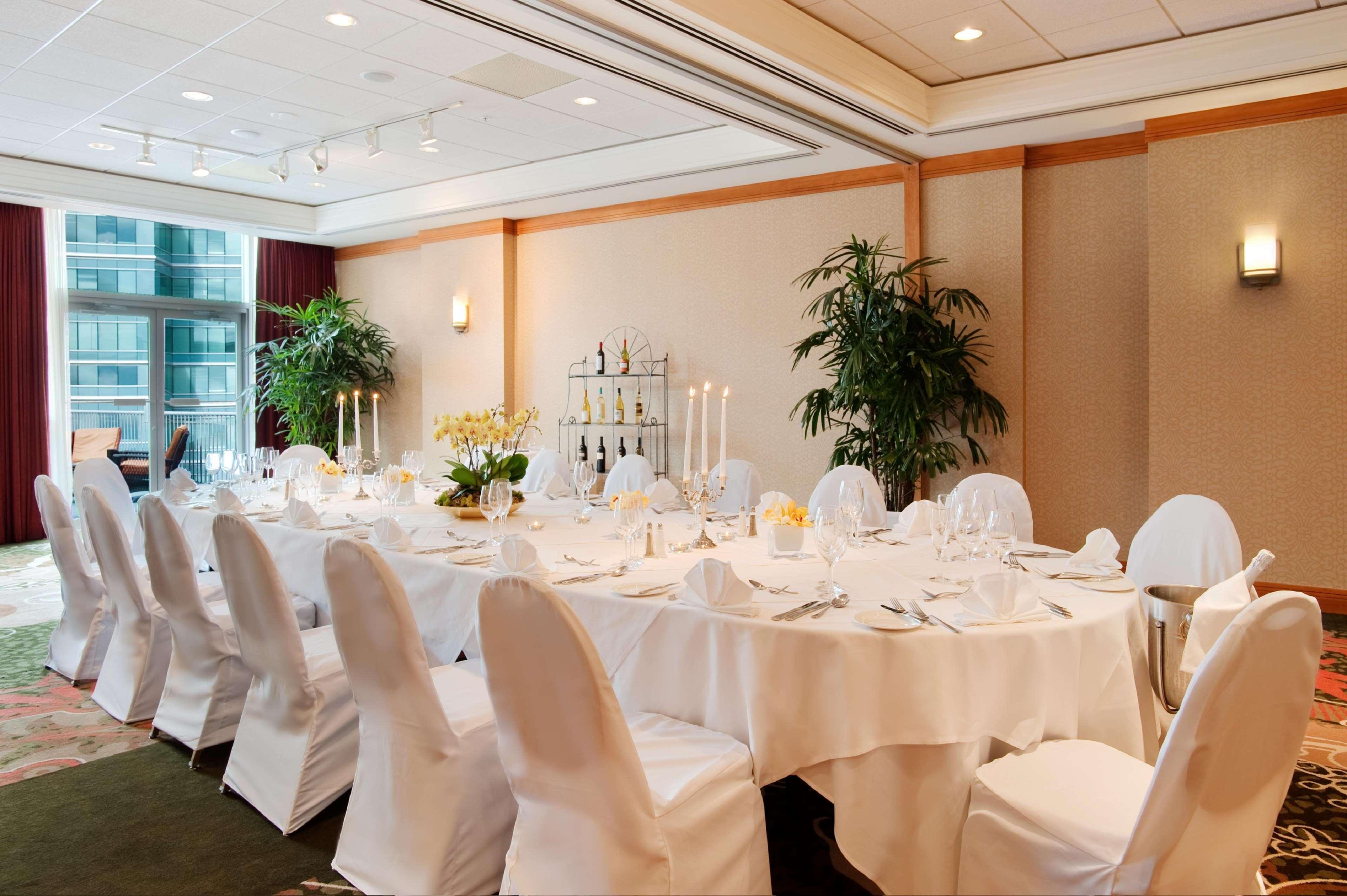 Hilton Vancouver Metrotown Burnaby Eksteriør billede