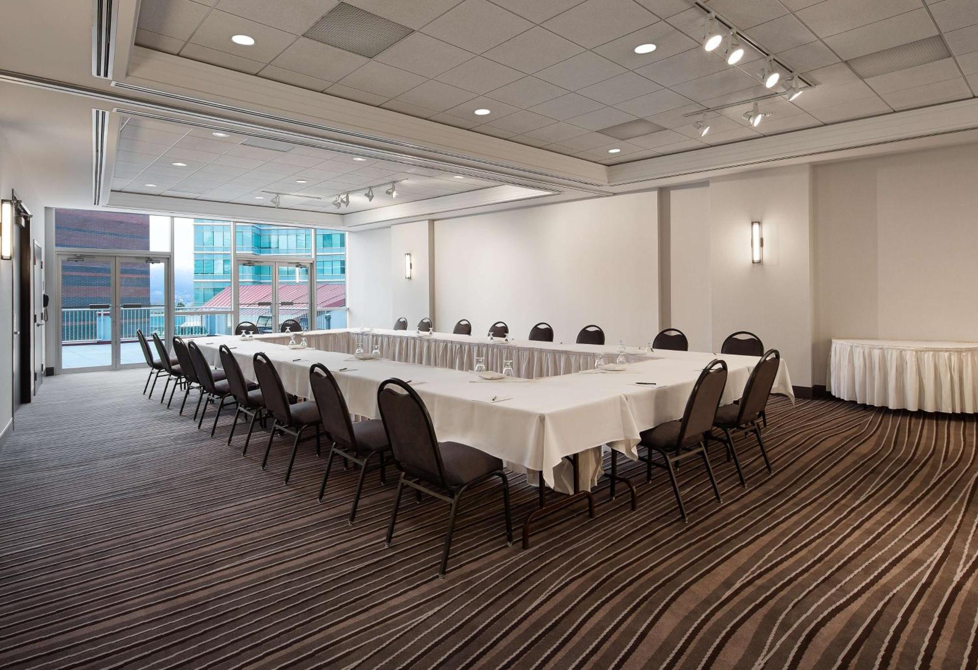 Hilton Vancouver Metrotown Burnaby Eksteriør billede